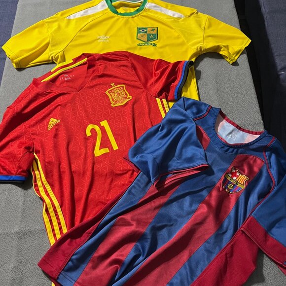 Classic Soccer Jerseys L - Picture 1 of 14